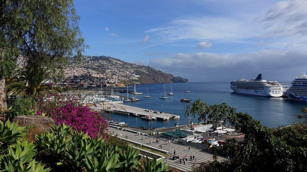 🏝️ Estilo de Vida na Madeira: Luxo, Natureza e Qualidade de Vida em Equilíbrio Perfeito
